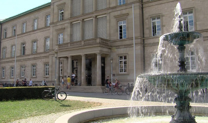 Eberhard-Karls-Universität Tübingen, Neue Aula | Bildquelle: RTF.1
