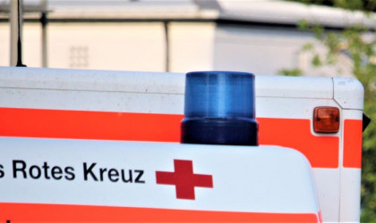 Rotes Kreuz Krankenwagen | Bildquelle: Klarner Medien