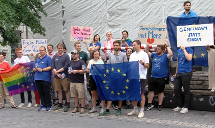 Kundgebung gegen Grenzkontrollen im Schengen-Raum | Bildquelle: RTF.1