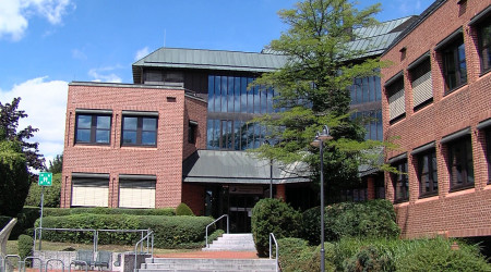 Das Geb&auml;ude der HWK Reutlingen | Bildquelle: RTF.1