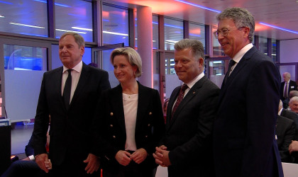 Christian O. Erbe als IHK-Präsident verabschiedet | Bildquelle: RTF.1