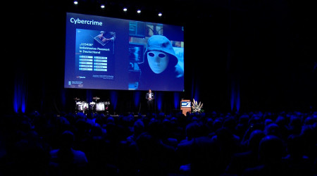 Neujahrsempfang: Vortrag von Andreas Stenger | Bildquelle: RTF.1