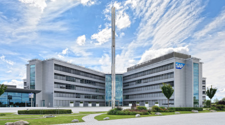 SAP Hauptsitz Au&szlig;enschuss | Bildquelle: SAP SE / Stephan Daub