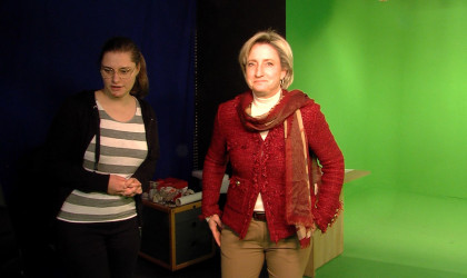 Dr. Nicole Hoffmeister-Kraut (rechts) im RTF.1-Studio | Bildquelle: RTF.1