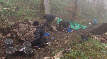 Ausgrabungen auf Burg Hohengenkingen | Bildquelle: RTF.1