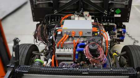 Wasserstoff LKW Motor | Bildquelle: 