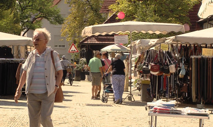 Kr&auml;mermarkt in Metzingen | Bildquelle: RTF.1