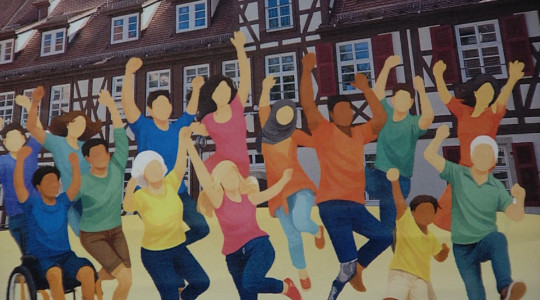 Bild von T&auml;nzern f&uuml;r Tanz im Hof | Bildquelle: RTF.1