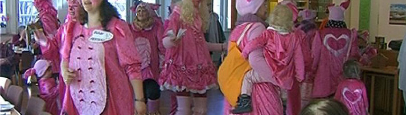 Fasnet Hirsch Begegnungsst&auml;tte | Bildquelle: RTF.1