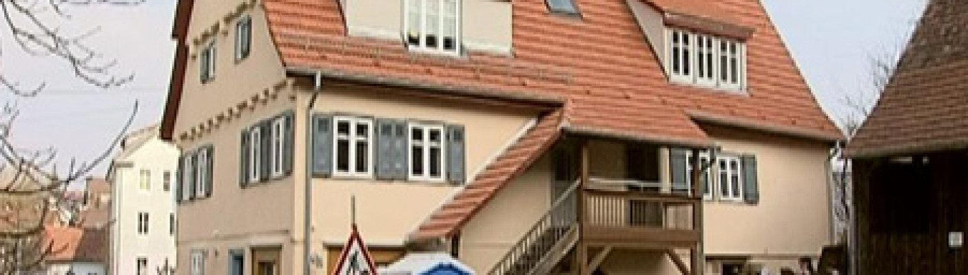 Saniertes Geb&auml;ude in Betzingen | Bildquelle: RTF.1