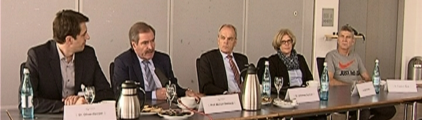Notfallpraxis wird eingerichtet | Bildquelle: RTF.1