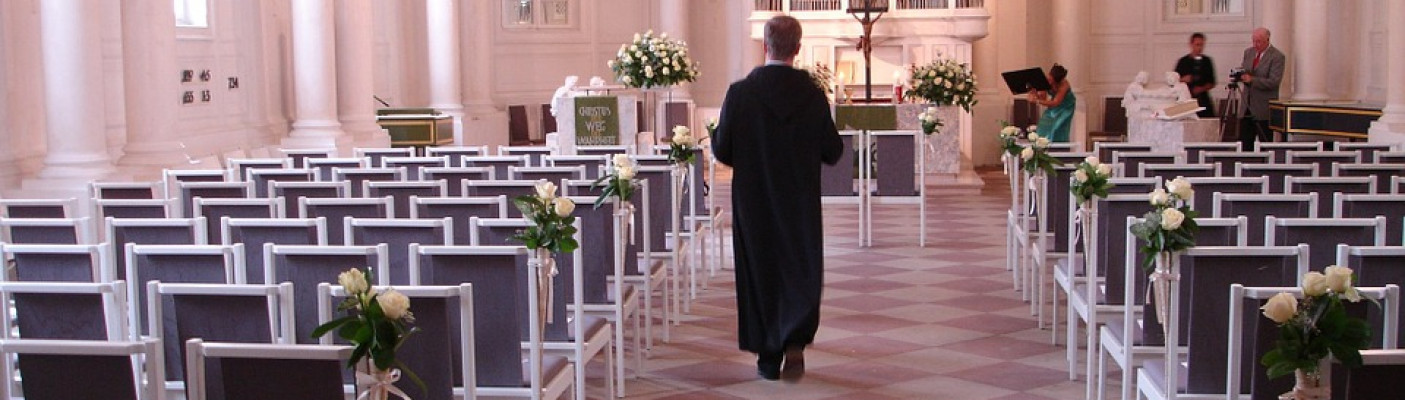 Evangelischer Pfarrer | Bildquelle: RTF.1