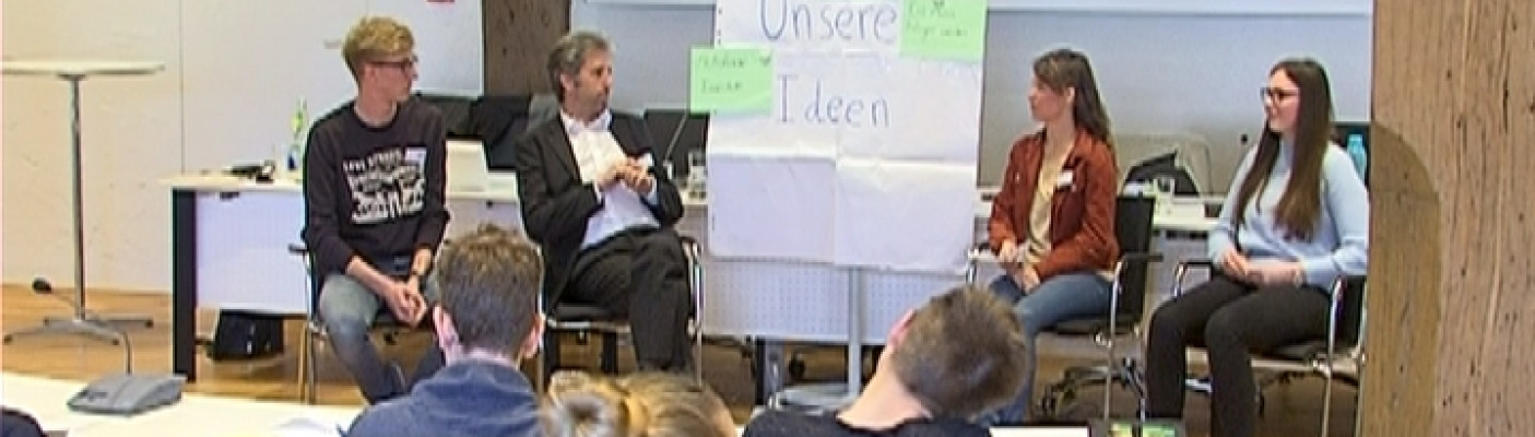 Schule trifft Rathaus | Bildquelle: RTF.1