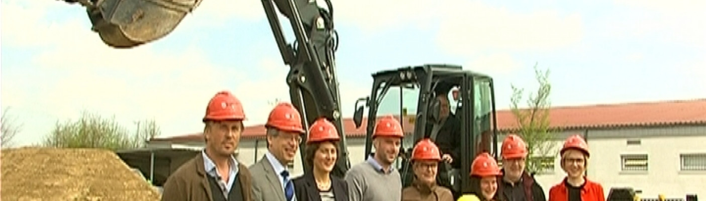 Spatenstich f&uuml;r Hotel | Bildquelle: RTF.1