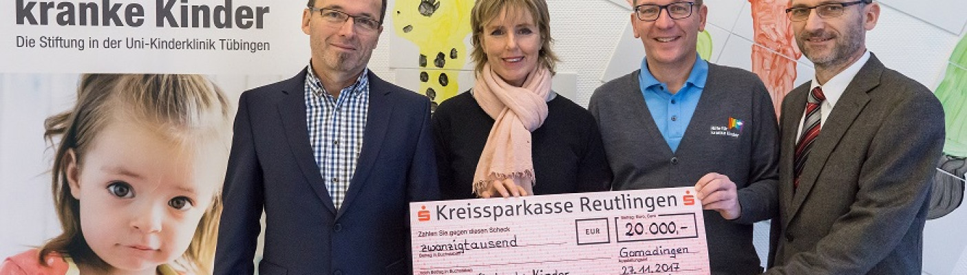 Spenden&uuml;bergabe SKR | Bildquelle: Pressefoto