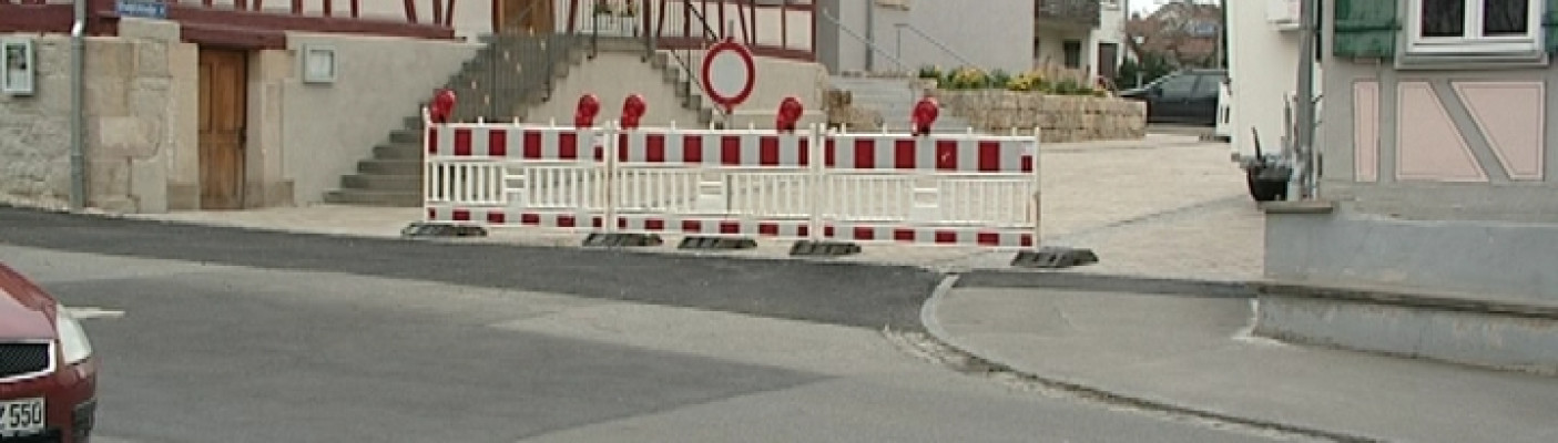 Stra&szlig;ensprerrung Nehren Bohlstra&szlig;e | Bildquelle: RTF.1