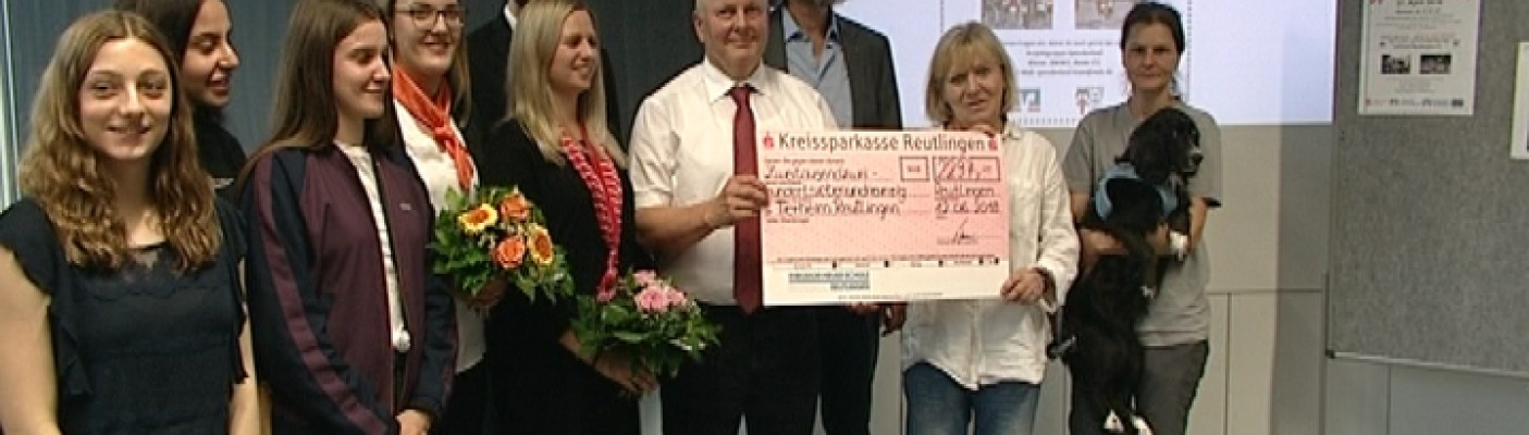 Spende f&uuml;r Tierheim | Bildquelle: RTF1