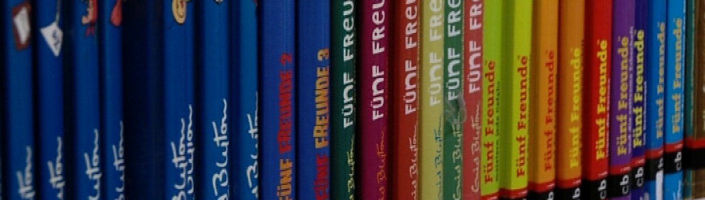 B&uuml;cher  | Bildquelle: RTF1