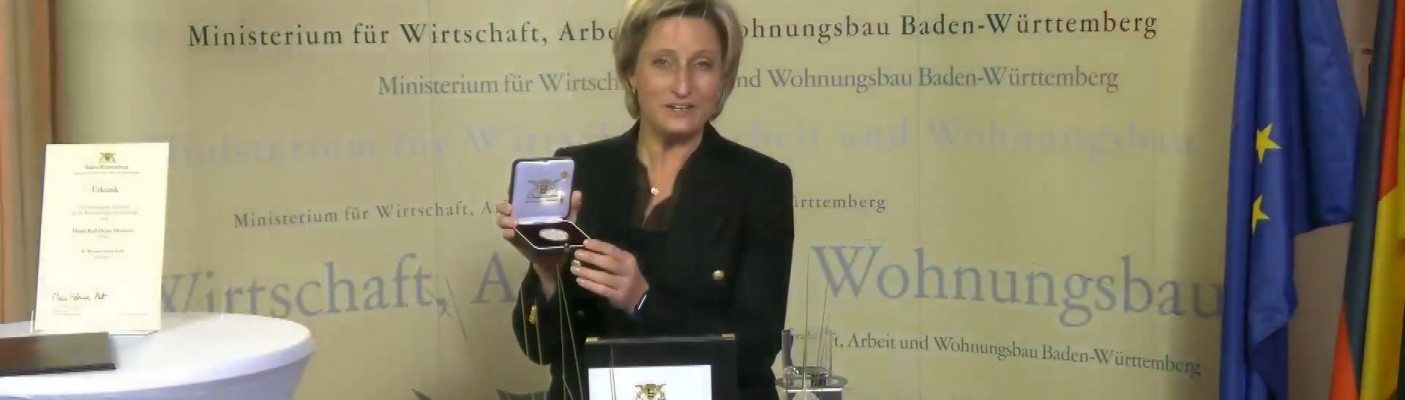 Wirtschaftsmedaille | Bildquelle: RTF.1