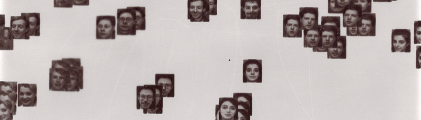 Bild Data flock (faces) | Bildquelle: Philipp Schmitt & AT&T Laboratories Cambridge / Better Images of AI