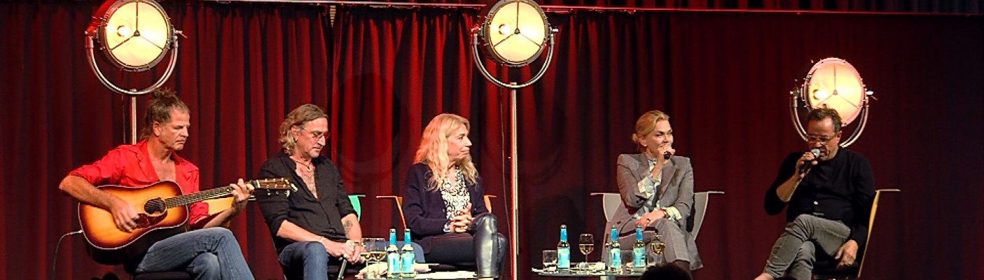 v.l.n.r. Philipp Feldkeller, Dieter Thomas Kuhn, Lisa Federle, Anna Loos, Jan Josef Liefers | Bildquelle: RTF.1