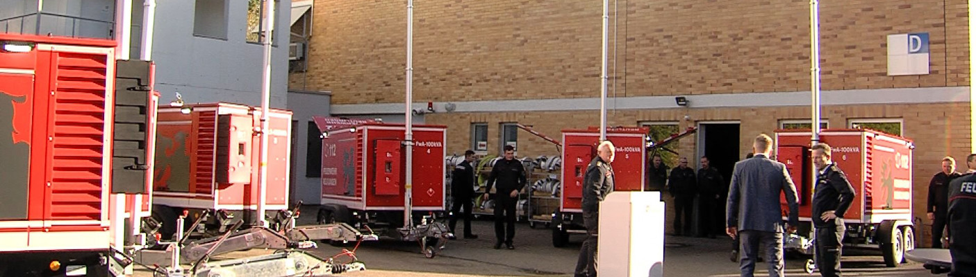 Fluchtlichter und Notstrimaggregate der Feuerwehr Reutlingen | Bildquelle: RTF.1