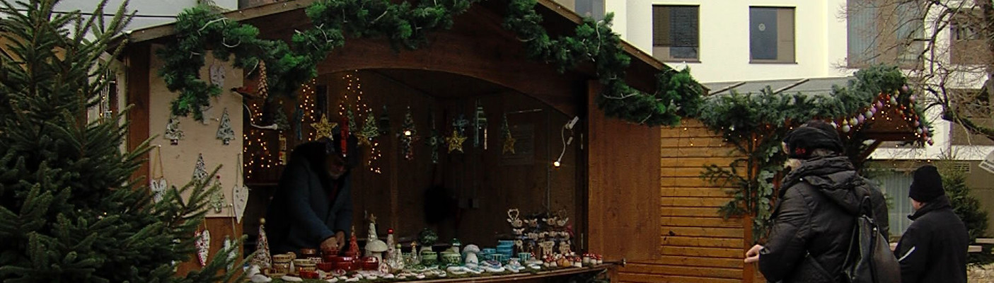 Weihnachtsmarkt in Metzingen | Bildquelle: RTF.1