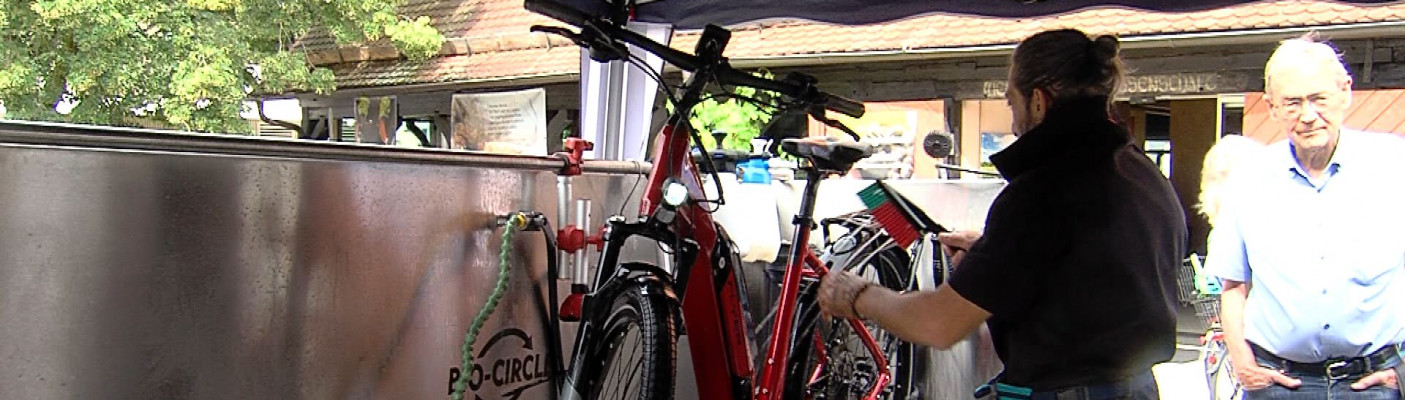 Fahrradwaschanlage | Bildquelle: RTF.1