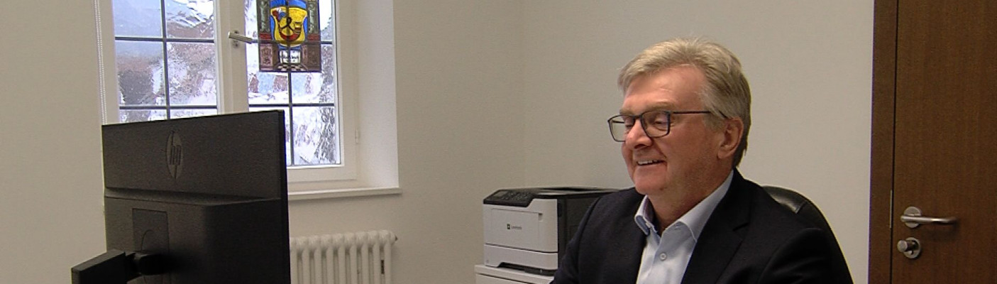 Jahresr&uuml;ckblick und Ausblick mit Elmar Rebmann | Bildquelle: RTF.1