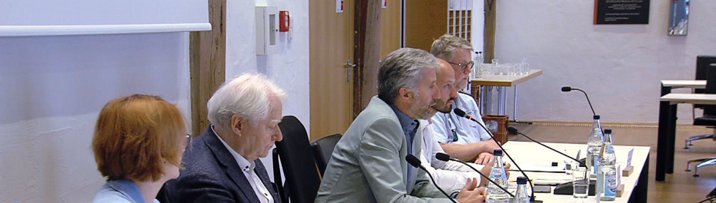 Pressegespr&auml;ch vor dem Streitgespr&auml;ch | Bildquelle: RTF.1