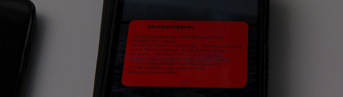Notfallalarm auf Handy | Bildquelle: RTF.1