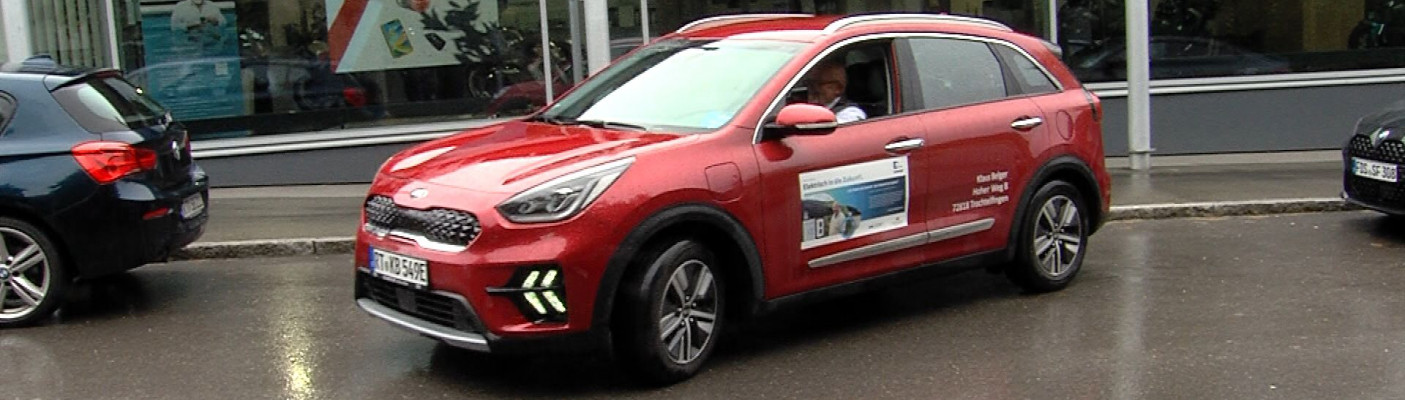 Klaus Belger im Hybrid-Auto | Bildquelle: RTF.1