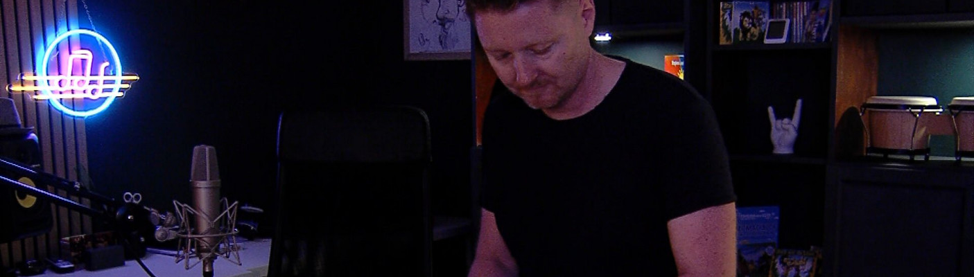 Piano Papa im Studio | Bildquelle: RTF.1