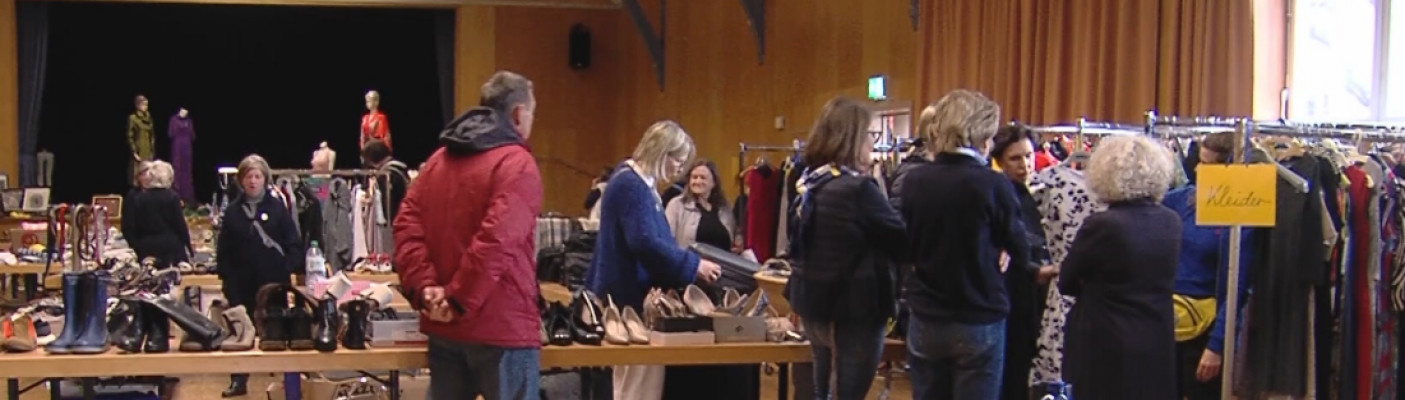 Shoppen für den guten Zweck | Bildquelle: 