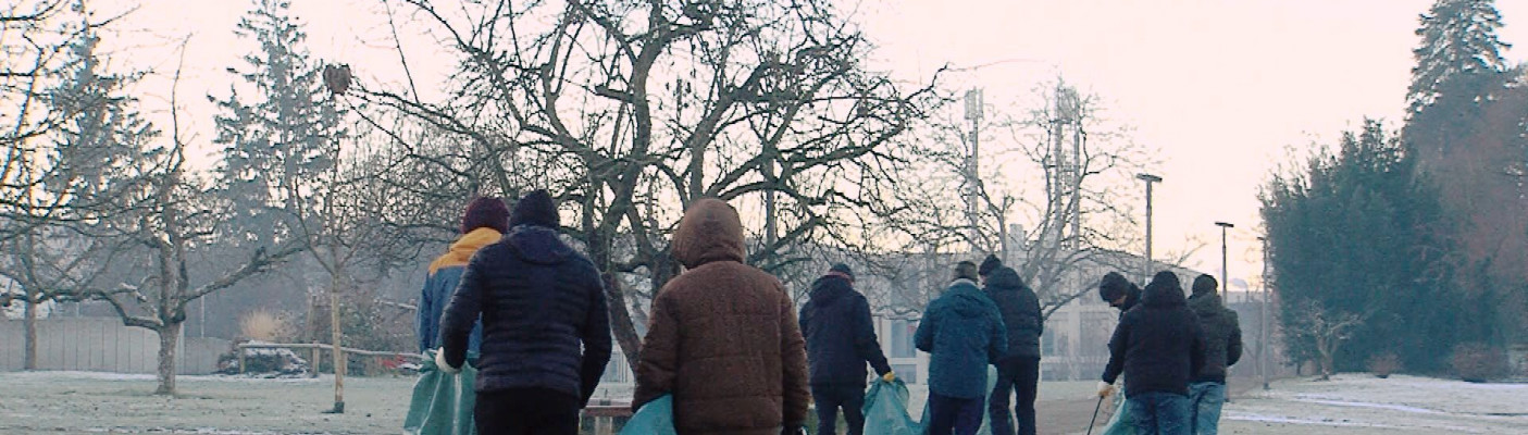 Ahmadiyya-Gemeinde r&auml;umt die Pomologie auf | Bildquelle: RTF.1