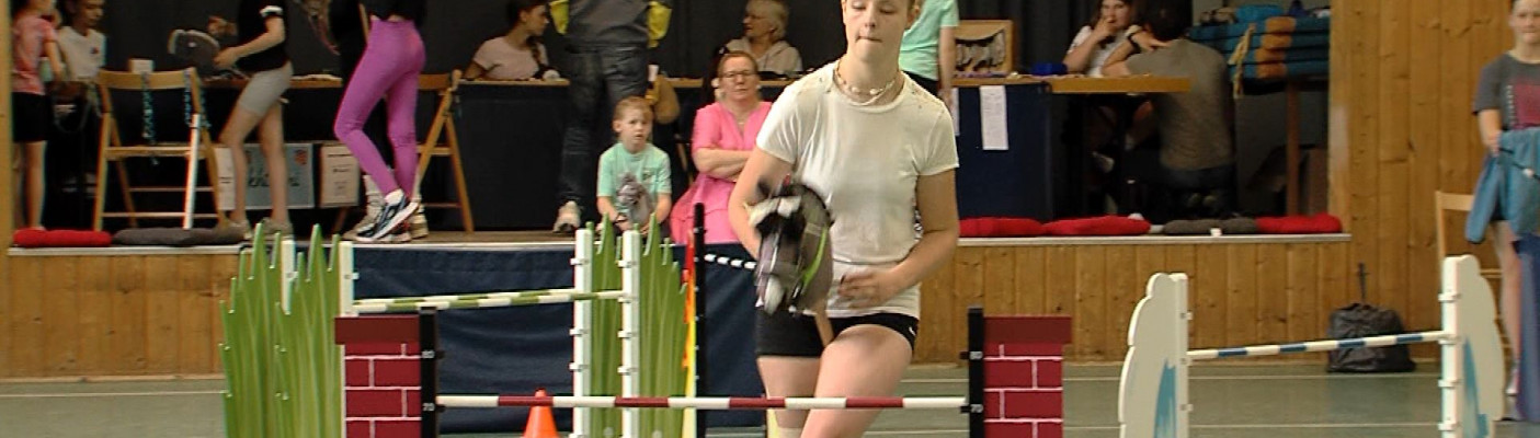 4. Hobby Horsing Turnier in Eningen unter Achalm | Bildquelle: RTF.1