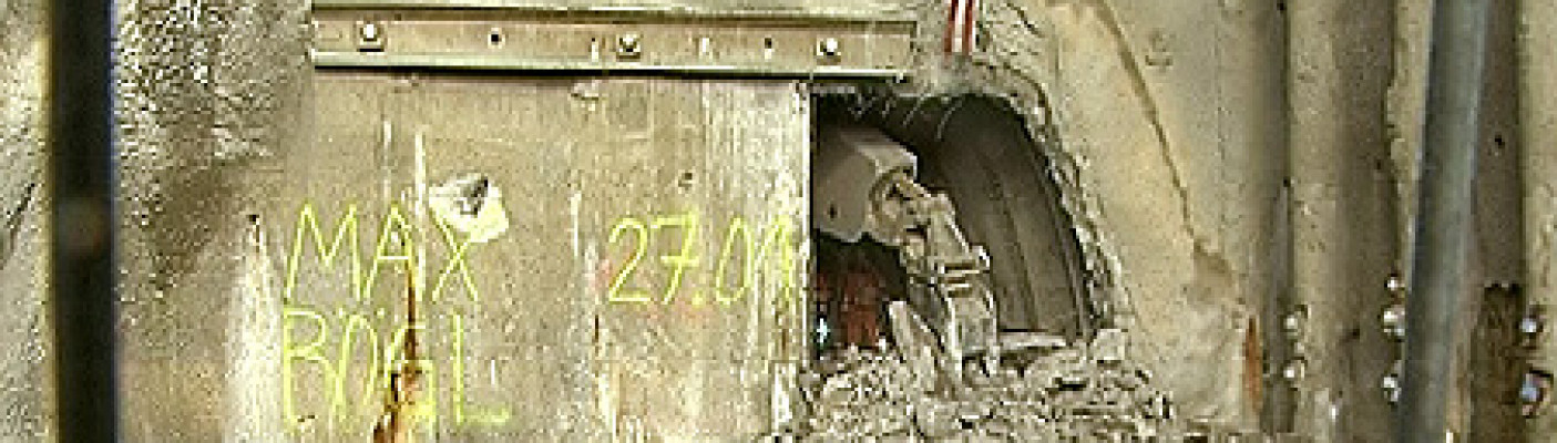 Tunneldurchstich Scheibengipfeltunnel | Bildquelle: RTF.1