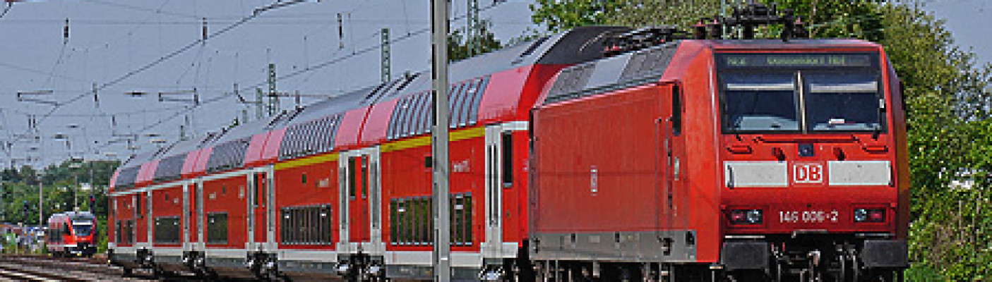 Regionalzug Deutsche Bahn | Bildquelle: pixelio.de - Erich Westendarp
