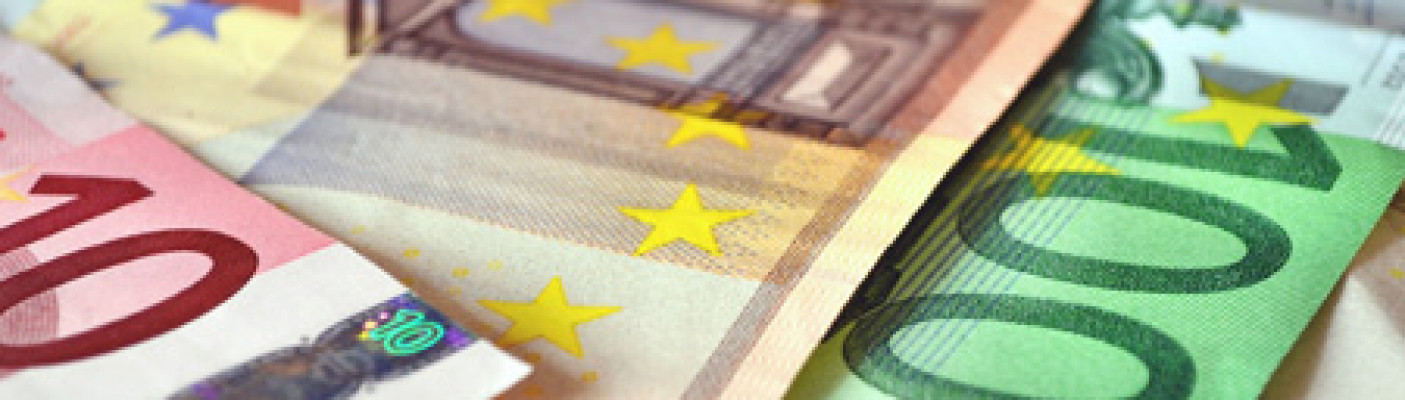 EURO-Banknoten | Bildquelle: pixelio.de - Andreas Hermsdorf
