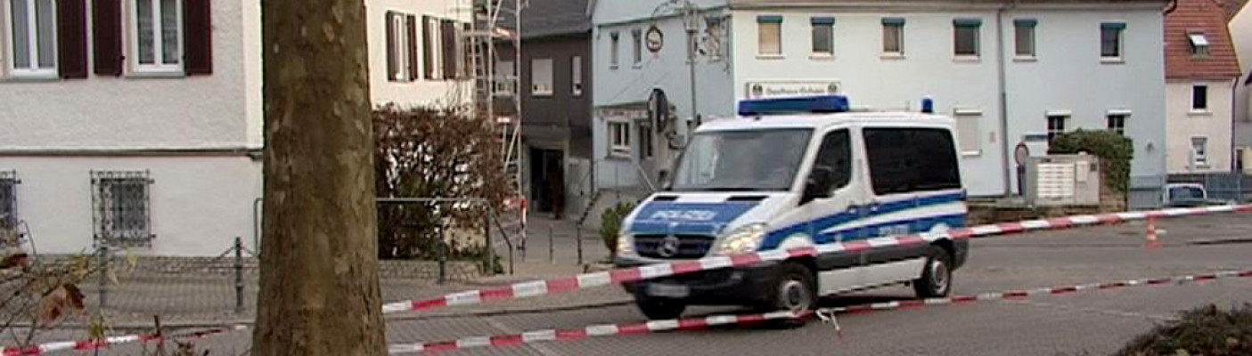 Polizei am Tatort | Bildquelle: RTF.1