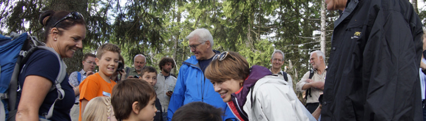 Bundespräsident Steinmeier im Schwarzwald | Bildquelle: Nationalpark Schwarzwald/Daniel Müller