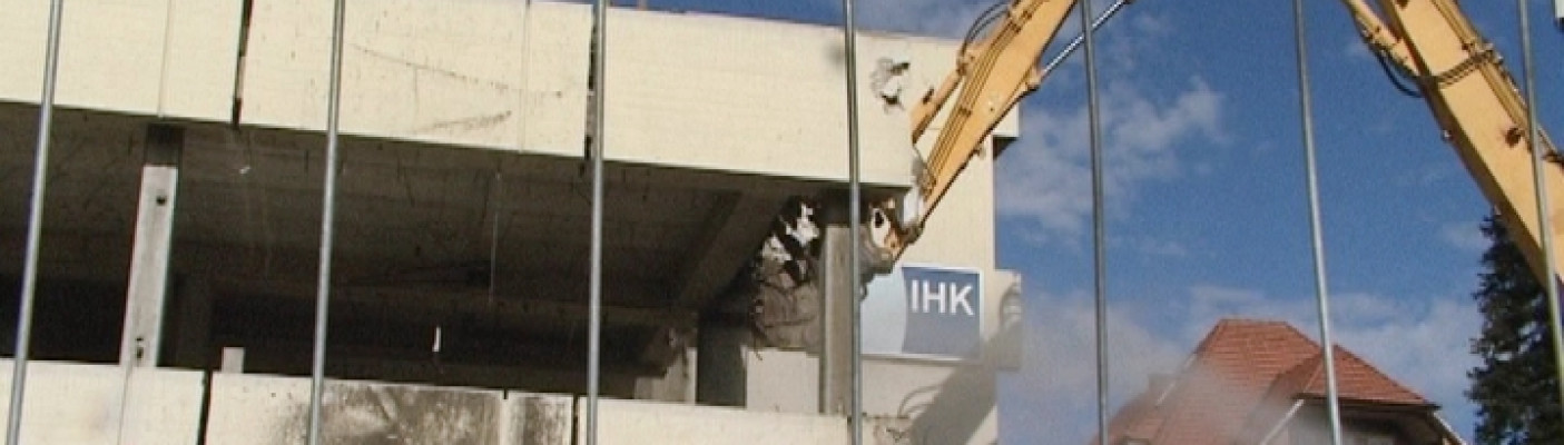 IHK-Gebäude wird abgerissen | Bildquelle: RTF.1
