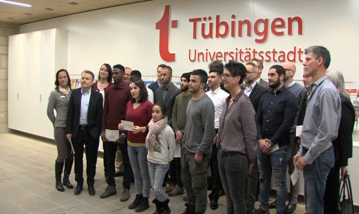 Fuß fassen - Ausbildungsstipendien für Geflüchtete sind ein Erfolg | RTF.1