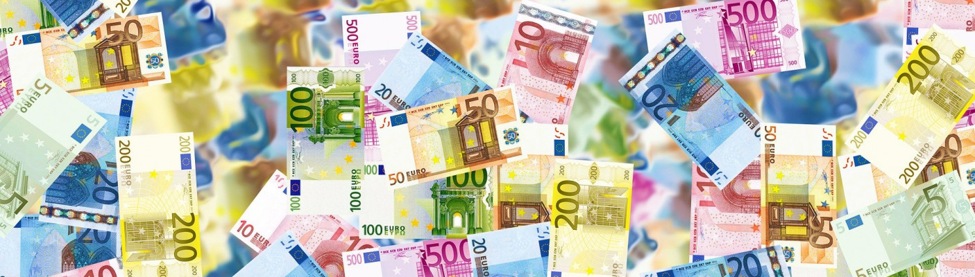 Geld | Bildquelle: Bild von angelo luca iannaccone auf Pixabay 