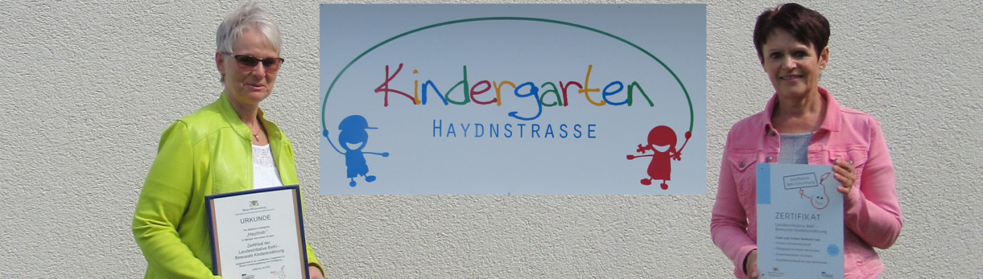 BeKi-Zertifikat für Kindergarten Haydnstrasse | Bildquelle: Pressebild Landratsamt Zollernalbkreis