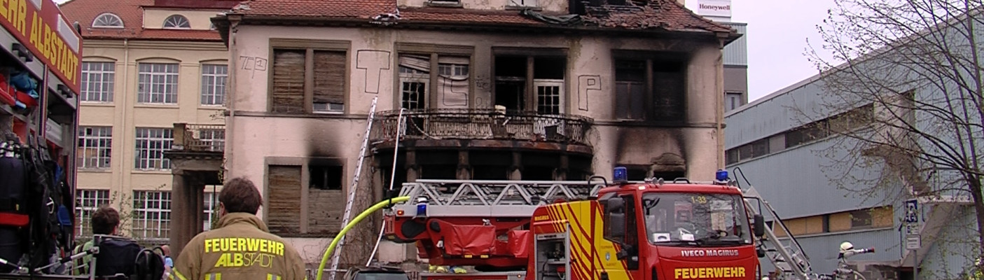 Villa Maag in Brand  | Bildquelle: RTF.1