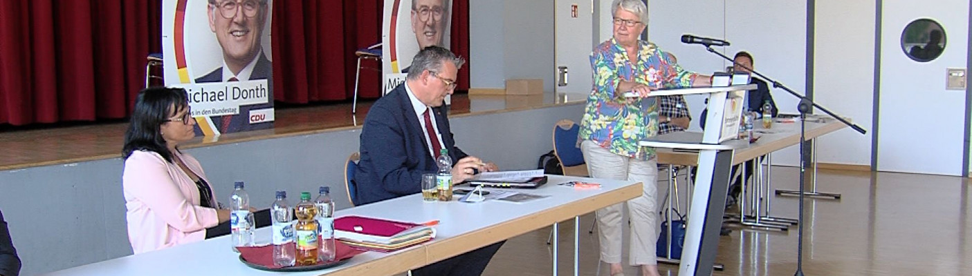 Annette Schavan im Wahlkampf für Michael Donth | Bildquelle: RTF.1