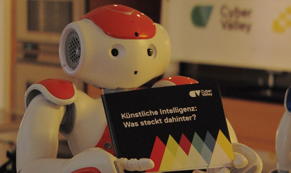 Roboter, Künstliche Intelligenz | Bildquelle: RTF.1
