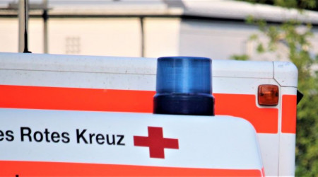 Rotes Kreuz Krankenwagen | Bildquelle: Klarner Medien