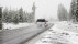 Auto auf schneebedeckter Straße | Bildquelle: pixabay